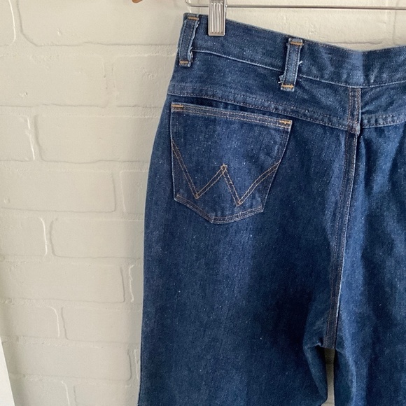 Vintage 70s Women’s Denim Jeans Wrangle Baggy Flare Bell bottom Mid wash sz 30 - Picture 7 of 9